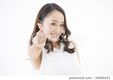 Women Young Women 36966841