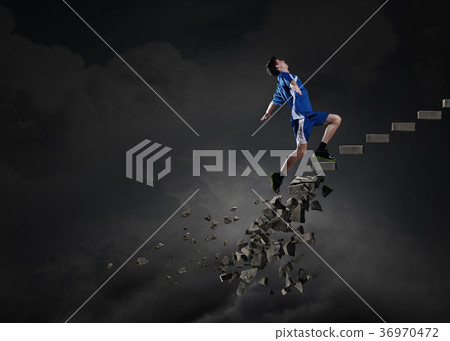 Sportsman overcoming challenges 36970472