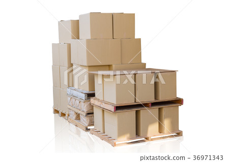 goods cargo paper box on the pallet for shipping 36971343