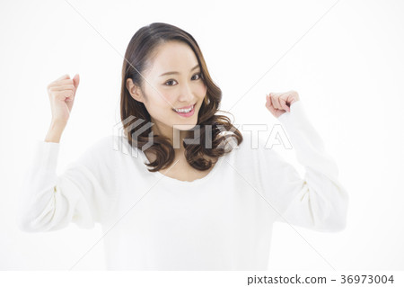 Women Young Women 36973004
