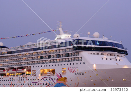 A large passenger ship A large passenger ship 36973530