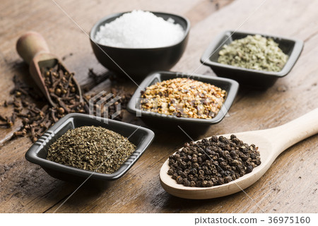 peppercorn,salt and spices. 36975160