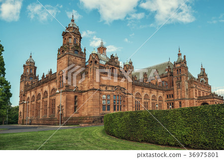 Kelvingrove Art Gallery and Museum, Glasgow, UK  36975801