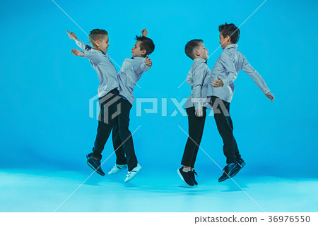 The kids dance school, ballet, hiphop, street 36976550