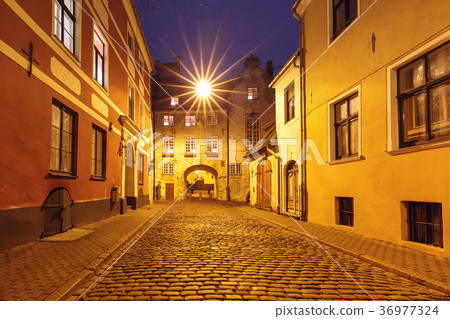 Night street in the Old Town of Riga, Latvia Night street in the Old Town of Riga, Latvia 36977324