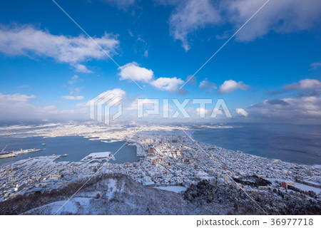 從函館山冬天的風景 36977718