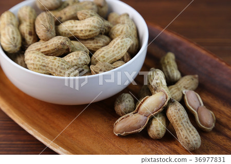 Boiled peanut Boiled peanut 36977831