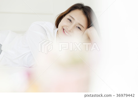 Young woman Young woman 36979442