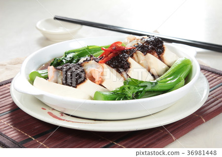 bean curd cuisine 36981448