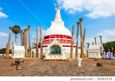 Thuparamaya Dagoba in Anuradhapura Thuparamaya Dagoba in Anuradhapura 36982934