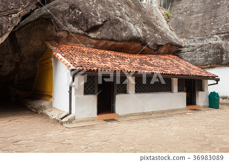 Aluvihara Rock Temple, Matale Aluvihara Rock Temple, Matale 36983089