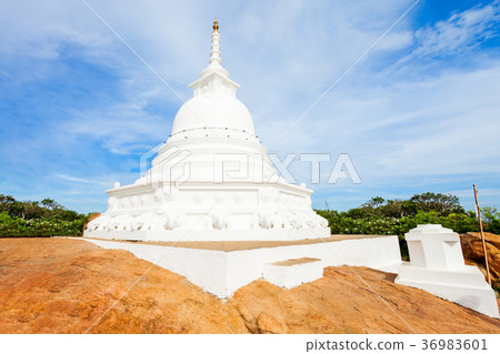 Kirinda Viharaya Temple, Tissamaharama Kirinda Viharaya Temple, Tissamaharama 36983601