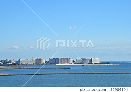 View the area of Urayasu City, Chiba Prefecture from Shin-Kiba, Koto Ward, Tokyo View the area of Urayasu City, Chiba Prefecture from Shin-Kiba, Koto Ward, Tokyo 36984194