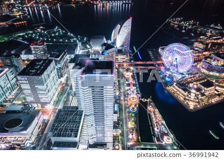 從天空庭院的橫濱夜視圖 36991942