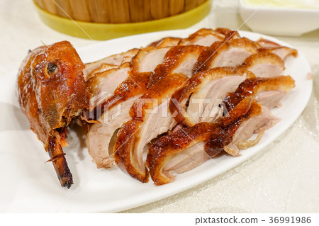 Peking duck 36991986