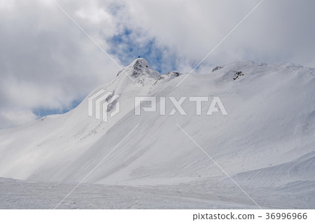 雪山脊線（Joshu Taketosan） 36996966