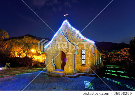 Church,vision,mountain,religion,building,history,tree,sunlight,bright,clear,taiwan,taoyuan,kid old church 36998299