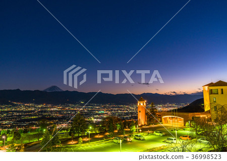 【山梨縣】笛吹川水果公園夜景,新日本三大夜景 【山梨縣】笛吹川水果公園夜景,新日本三大夜景 36998523