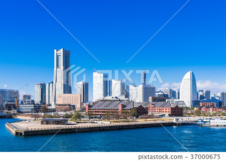 Yokohama Red Brick Warehouse and Minatomirai 37000675