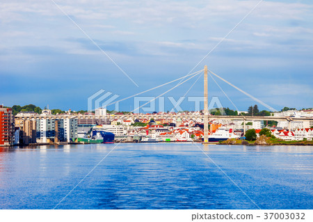 Stavanger City Bridge, Norway Stavanger City Bridge, Norway 37003032