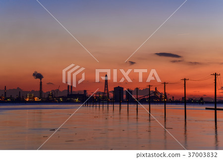 Egawa Coast Sunset (Chiba Prefecture) 37003832