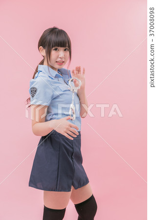 Female police cosplay handcuffs turning Female police cosplay handcuffs turning 37008098