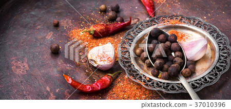 Big set of spices 37010396