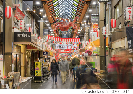 Osaka · Kuromon Market 37011815
