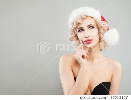 Beautiful Girl Fashion Model with Long  Hair 37013167