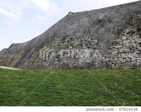 Ishigaki of Shuri Castle 37014316