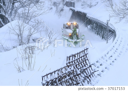 Russell car on the Tadami line 37017153