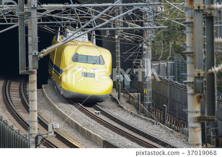 新幹線檢查車，黃醫生 37019068