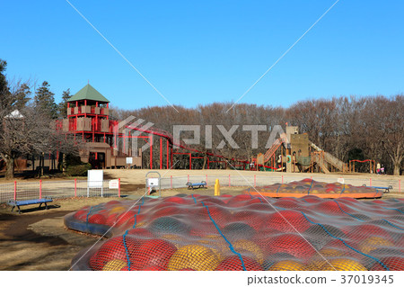 船橋安徒生公園的One Pakuboru島,One Paku城堡,Juem Tower(12月)千葉縣船橋市 船橋安徒生公園的One Pakuboru島,One Paku城堡,Juem Tower(12月)千葉縣船橋市 37019345