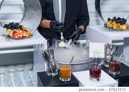 ice cream in liquid nitrogen ice cream in liquid nitrogen 37023531
