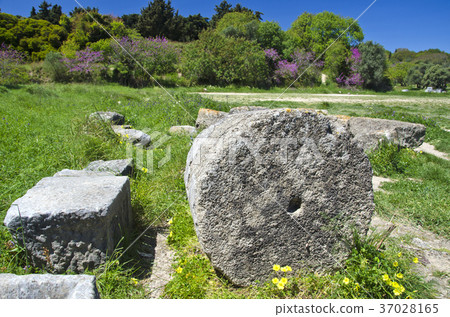 Acropolis columns ruins in Rhodes island 37028165