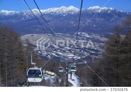View Yatsugatake Mountain Range from Gondola of Fujimi Panorama Resort View Yatsugatake Mountain Range from Gondola of Fujimi Panorama Resort 37030876