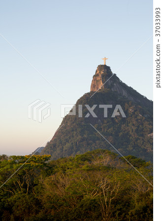 Christ the Redeemer statue on Corcovado mounta 37033993