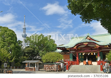 Kameido Koto-ku, Tokyo Kameido Tenjin Shrine and Tokyo Sky Tree 37035106