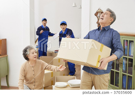 Director, old couple, worker, Korean Director, old couple, worker, Korean 37035600
