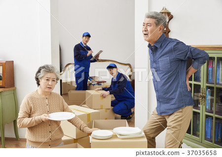 主任，老夫妻，工人，韓國人 37035658