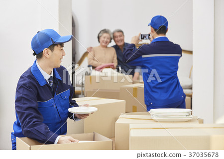 主任，老夫妻，工人，韓國人 37035678