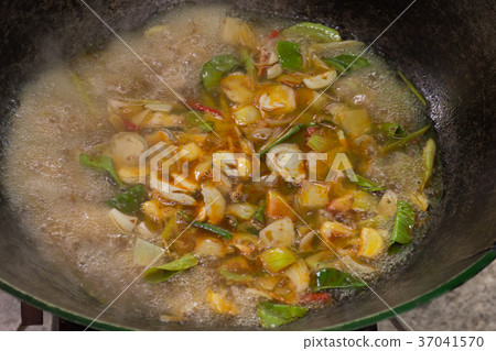 Tom Yum Kung Tom Yum Kung 37041570