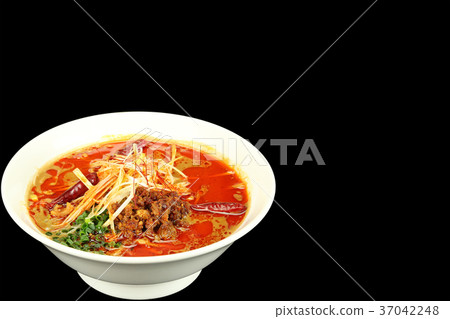 Tan noodles image Tan noodles image 37042248