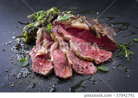 Barbecue aged Wagyu Tagliata di Manzo Barbecue aged Wagyu Tagliata di Manzo 37042791