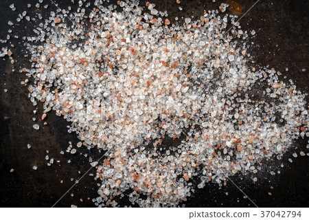 Himalaya rock salt 37042794