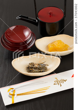 Rice-making and Kurikinton of supper dishes Rice-making and Kurikinton of supper dishes 37043802