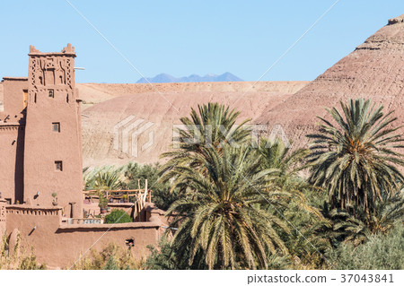 Panorama of Ait Ben Haddou Casbah  37043841