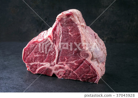 Raw dry aged Wagyu Porterhouse Steak 37043928