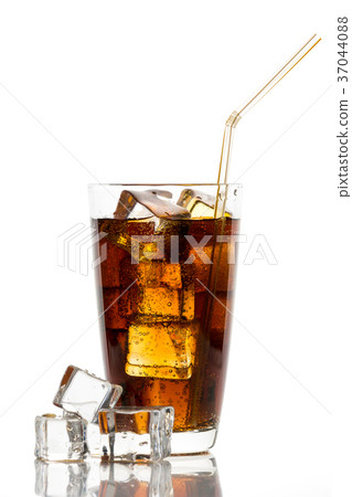 Glass of cola with ice cubes and straw on white Glass of cola with ice cubes and straw on white 37044088