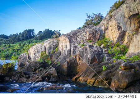 Maori rock carvings, Taupo Lake, New Zealand 37044491